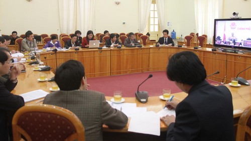 Government reviews collecting public comments on constitutional revisions - ảnh 1
